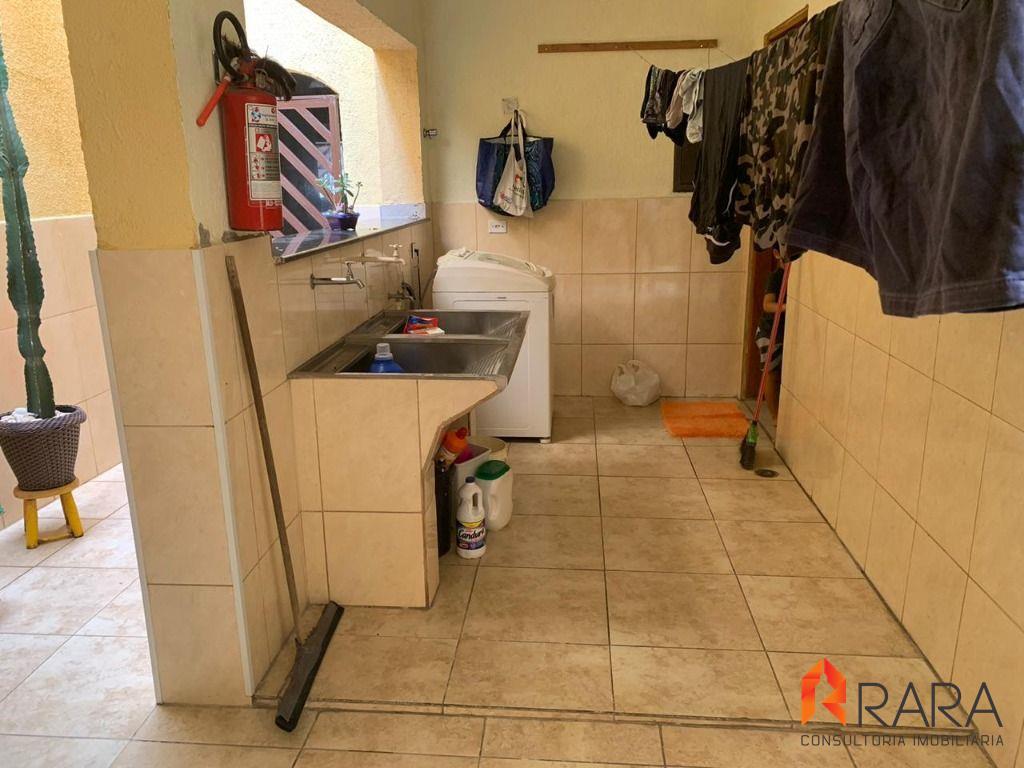 Sobrado para alugar com 4 quartos, 230m² - Foto 24