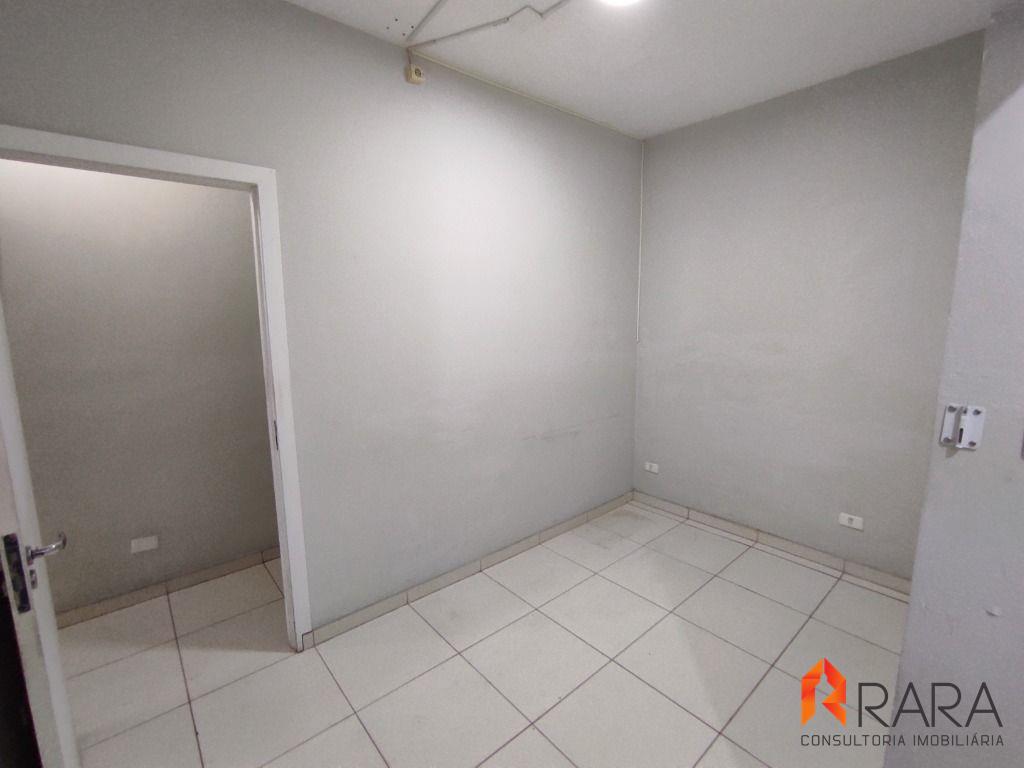 Sobrado para alugar com 4 quartos, 480m² - Foto 12