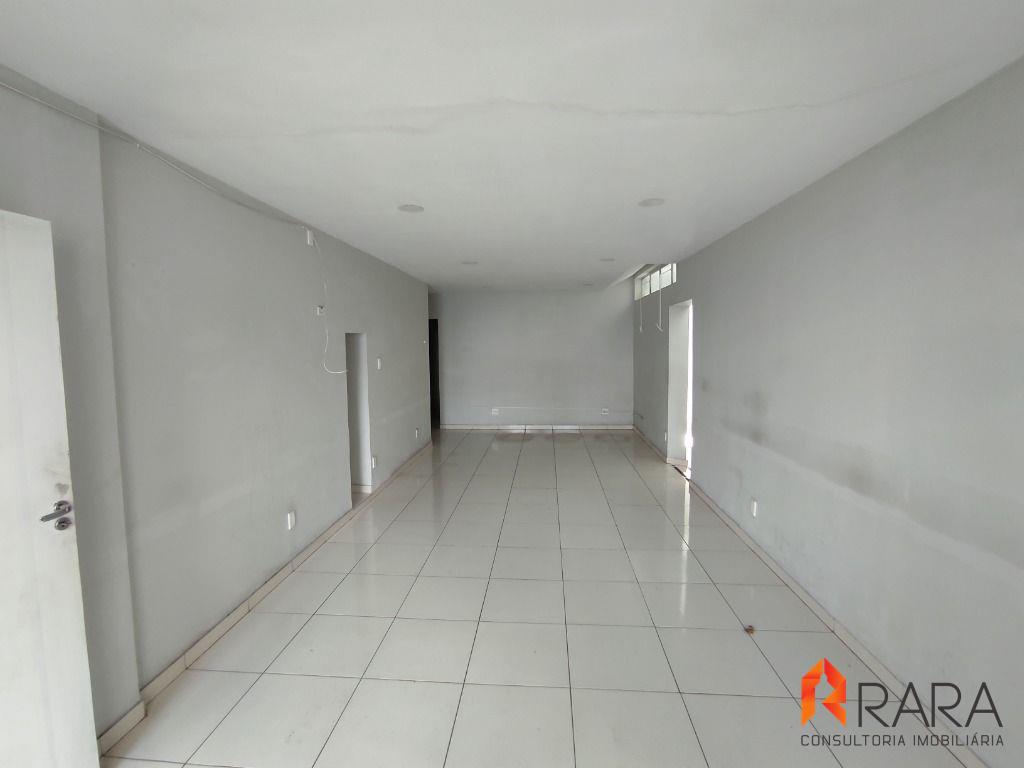 Sobrado para alugar com 4 quartos, 480m² - Foto 3