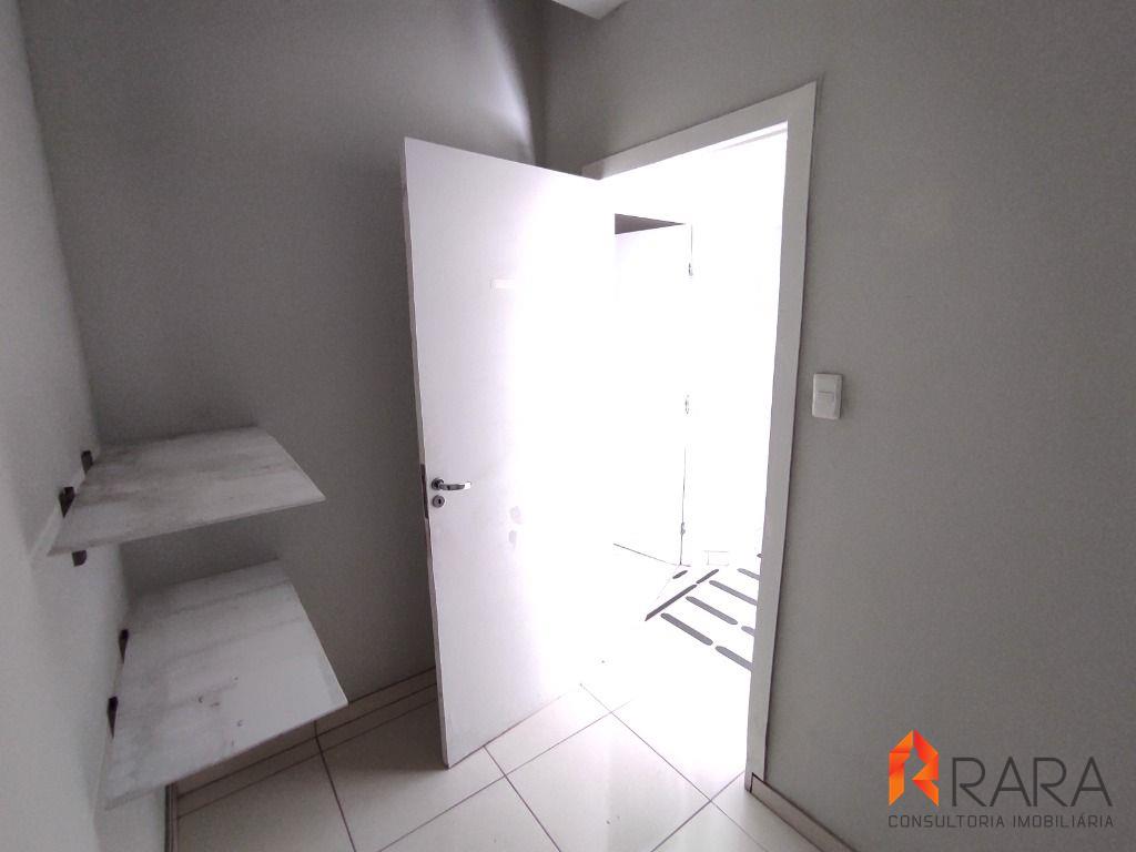 Sobrado para alugar com 4 quartos, 480m² - Foto 4