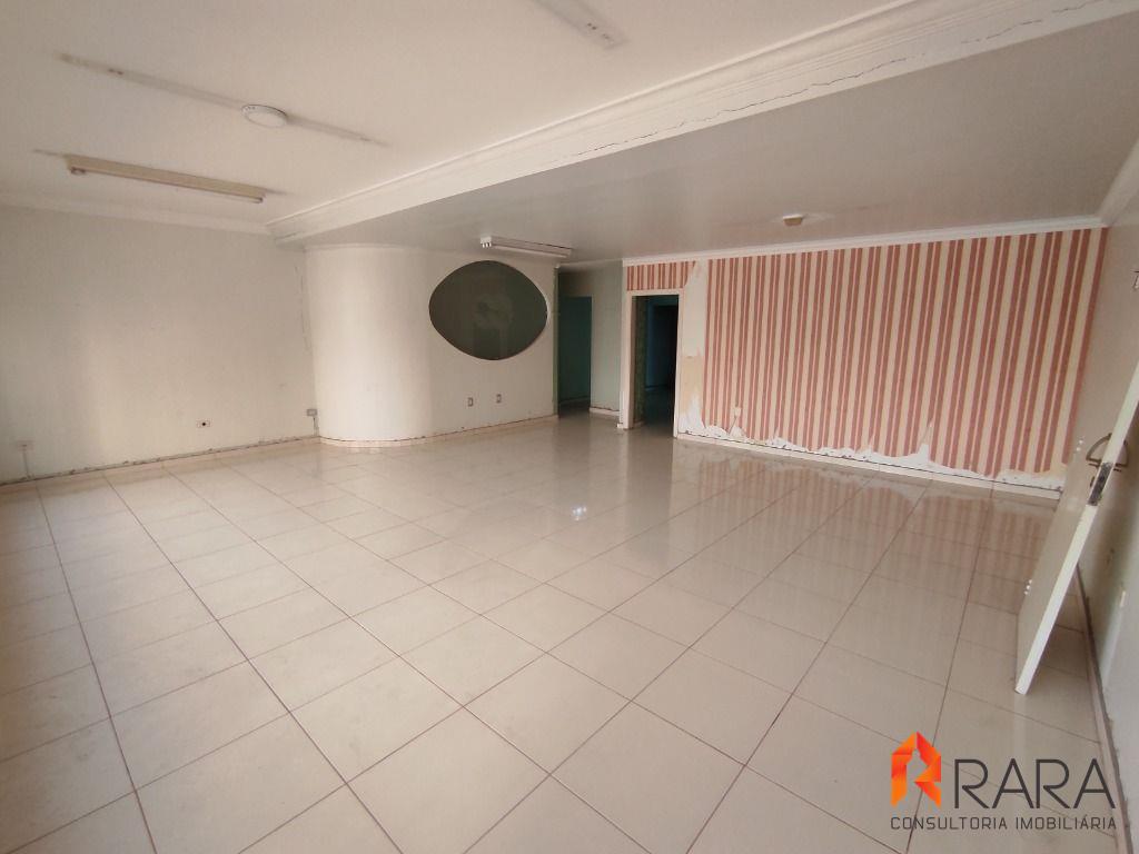 Sobrado para alugar com 4 quartos, 480m² - Foto 17