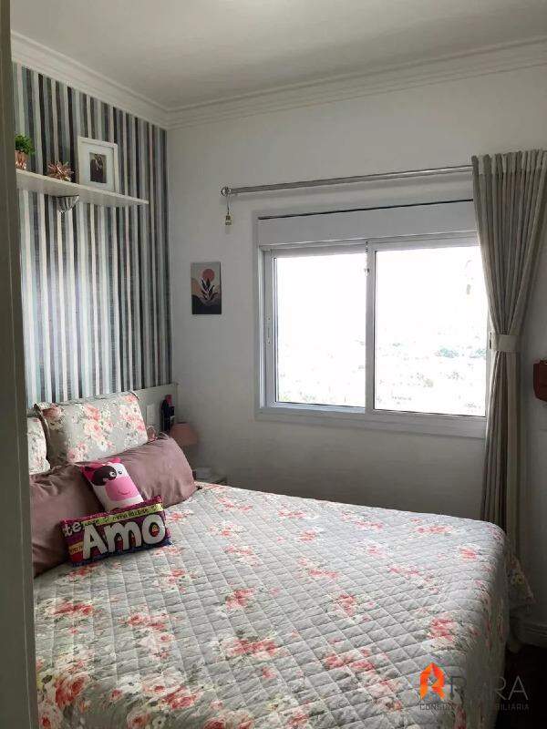 Apartamento à venda com 3 quartos, 94m² - Foto 10