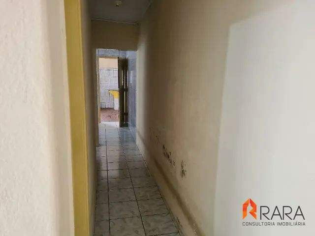 Casa à venda com 2 quartos, 94m² - Foto 9