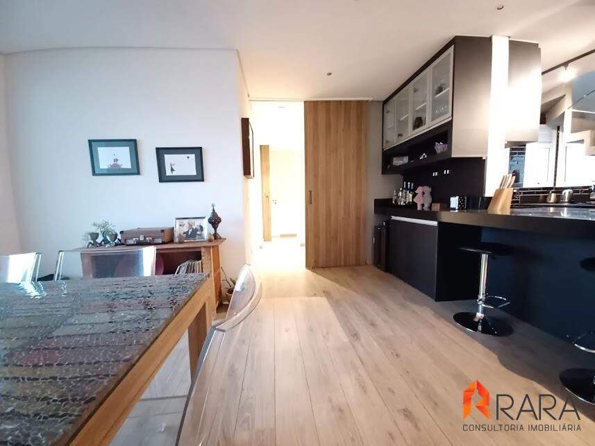 Cobertura à venda com 2 quartos, 180m² - Foto 5