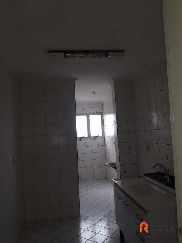 Apartamento à venda com 3 quartos, 69m² - Foto 7