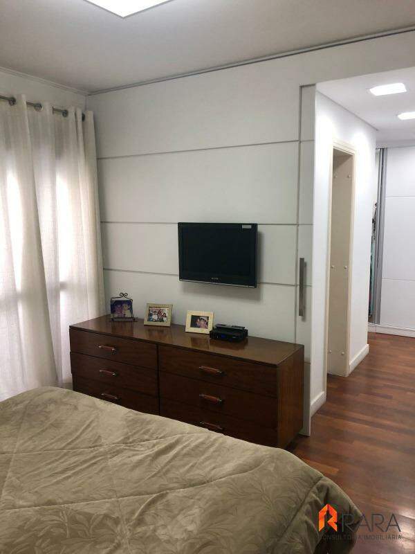 Apartamento à venda com 3 quartos, 210m² - Foto 23