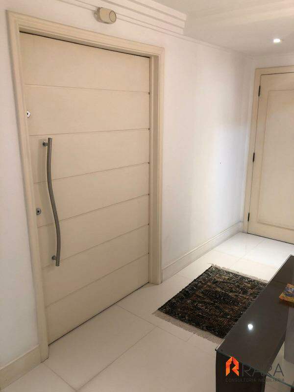 Apartamento à venda com 3 quartos, 210m² - Foto 30