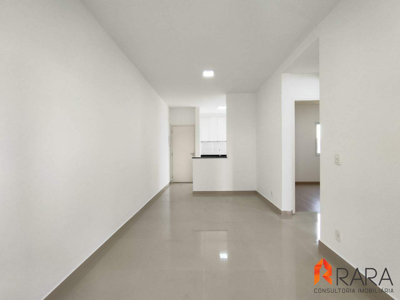 Apartamento para alugar com 2 quartos, 64m² - Foto 3
