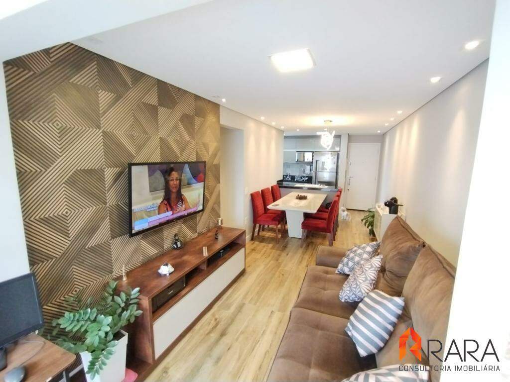 Apartamento à venda com 2 quartos, 70m² - Foto 1