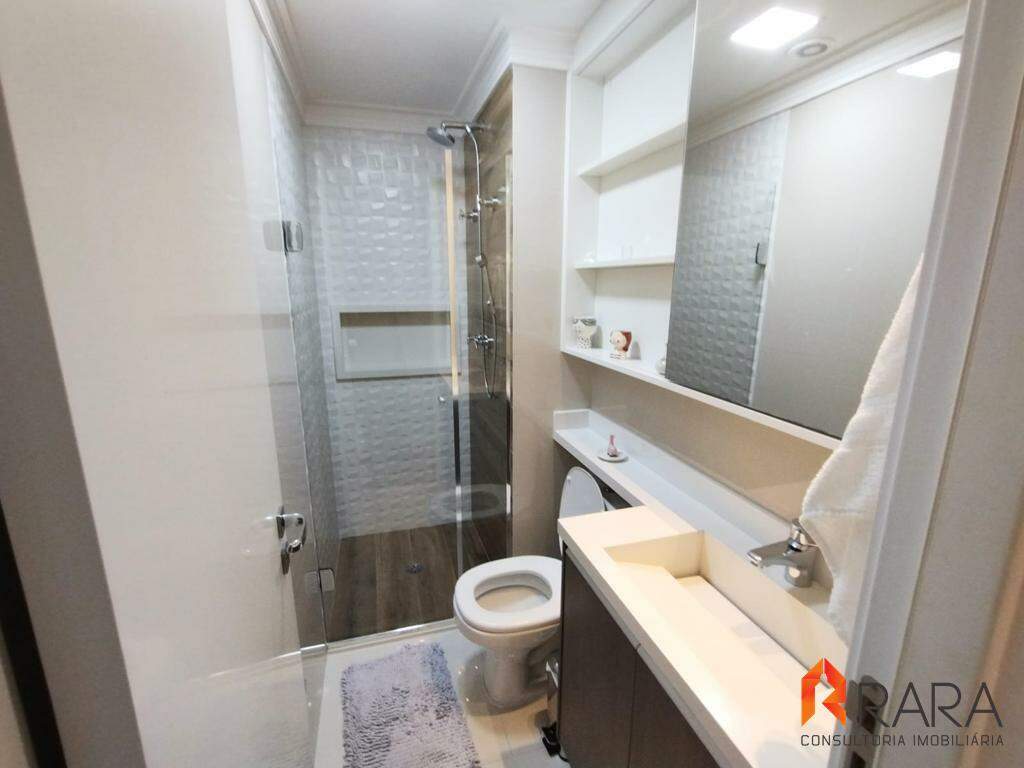 Apartamento à venda com 2 quartos, 70m² - Foto 19