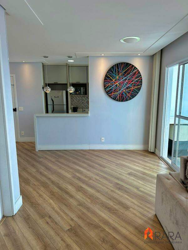 Apartamento à venda com 2 quartos, 71m² - Foto 3