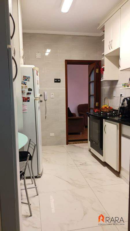 Apartamento à venda com 3 quartos, 83m² - Foto 13