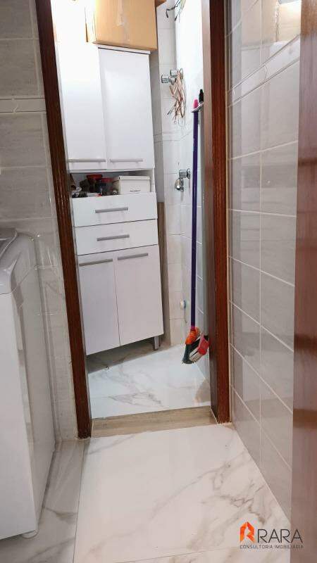 Apartamento à venda com 3 quartos, 83m² - Foto 15