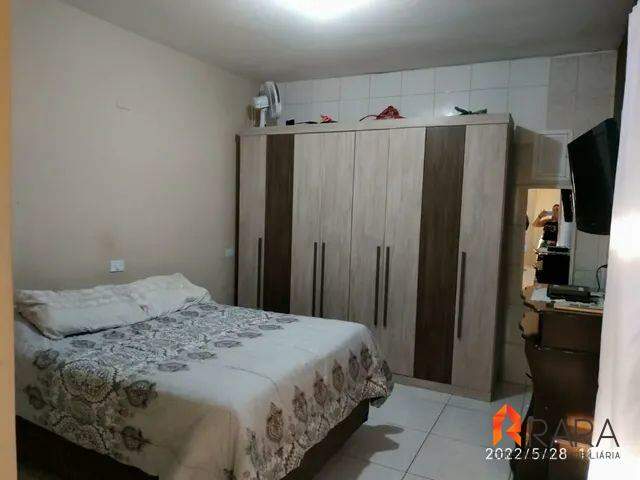 Casa à venda com 4 quartos, 250m² - Foto 7