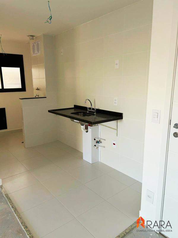 Apartamento à venda com 3 quartos, 75m² - Foto 4