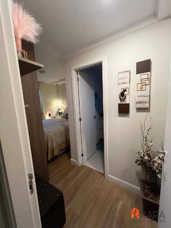 Apartamento à venda com 2 quartos, 58m² - Foto 11