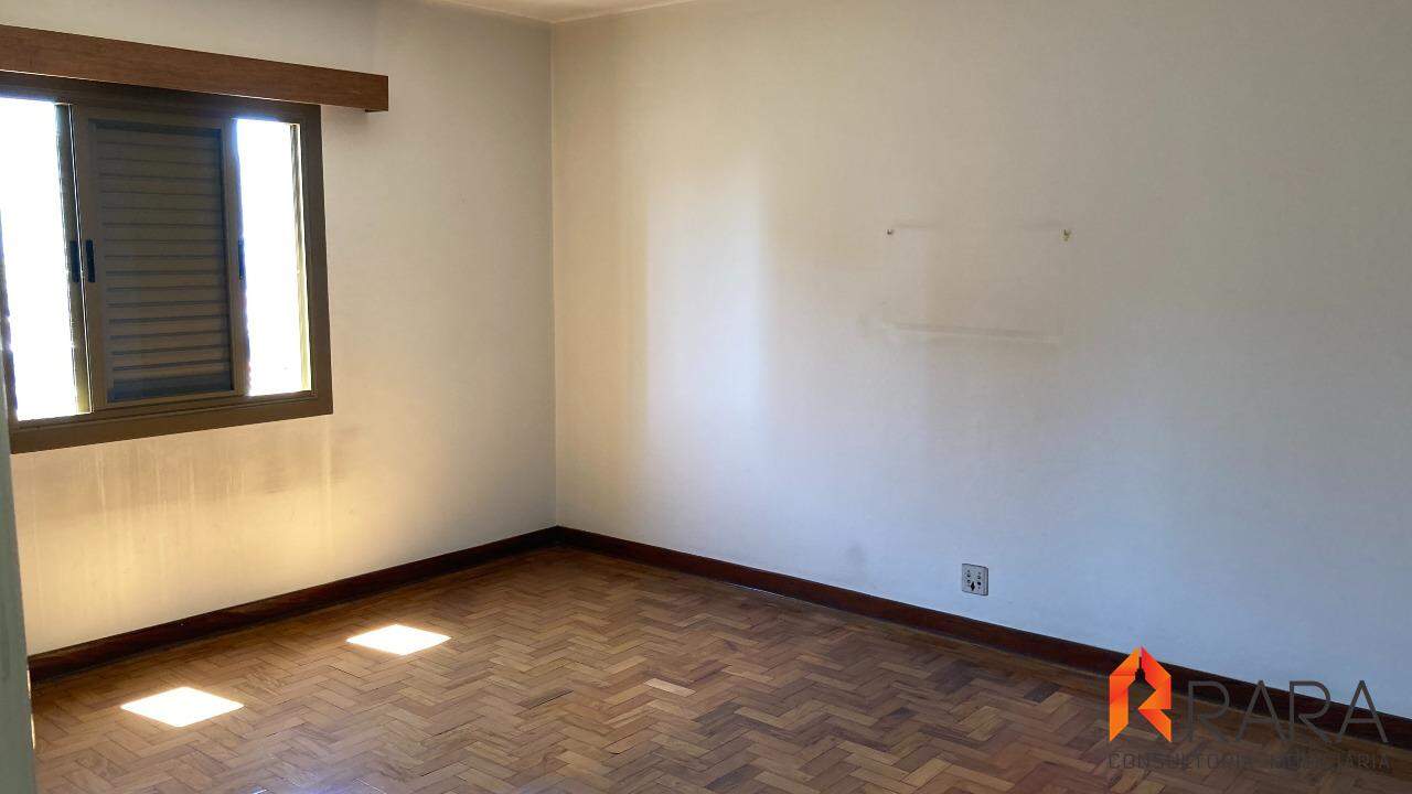 Sobrado à venda com 3 quartos, 370m² - Foto 22