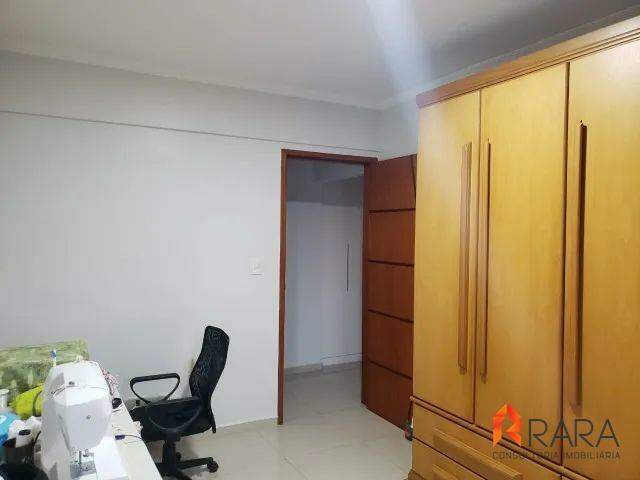 Apartamento à venda com 2 quartos, 75m² - Foto 17