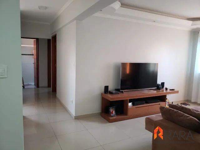 Apartamento à venda com 2 quartos, 75m² - Foto 3