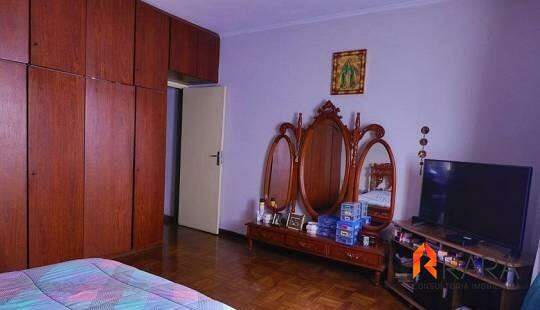 Casa à venda com 2 quartos, 300m² - Foto 10