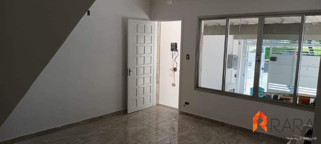 Sobrado à venda com 2 quartos, 129m² - Foto 1