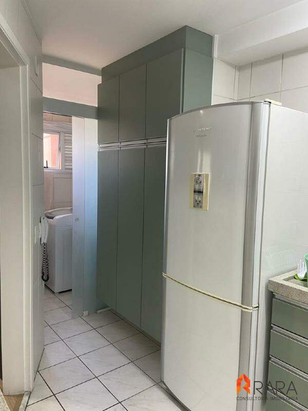 Apartamento à venda com 1 quarto, 44m² - Foto 13