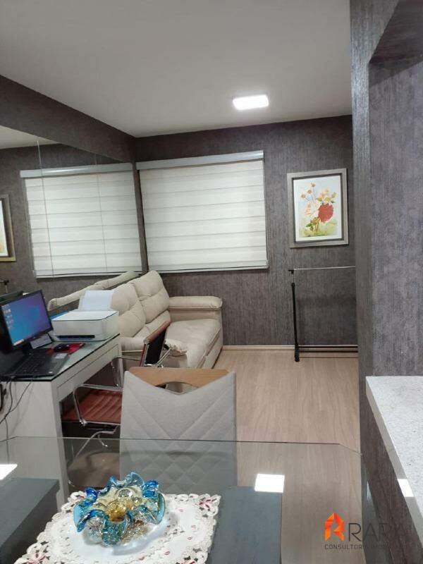 Apartamento à venda com 1 quarto, 44m² - Foto 2