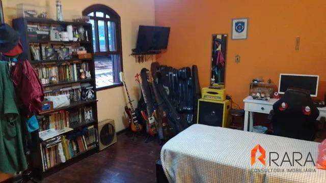 Sobrado à venda com 4 quartos, 314m² - Foto 2