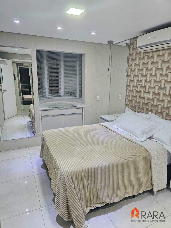 Apartamento à venda com 4 quartos, 140m² - Foto 18