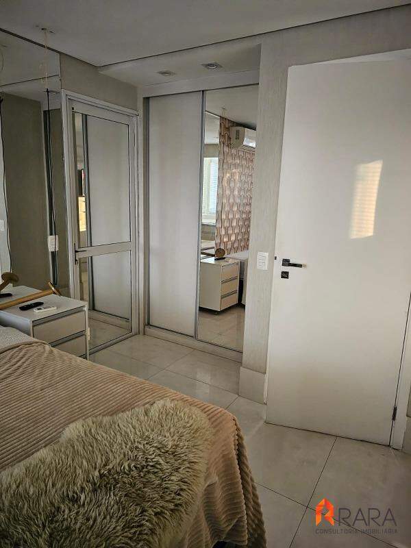 Apartamento à venda com 4 quartos, 140m² - Foto 21