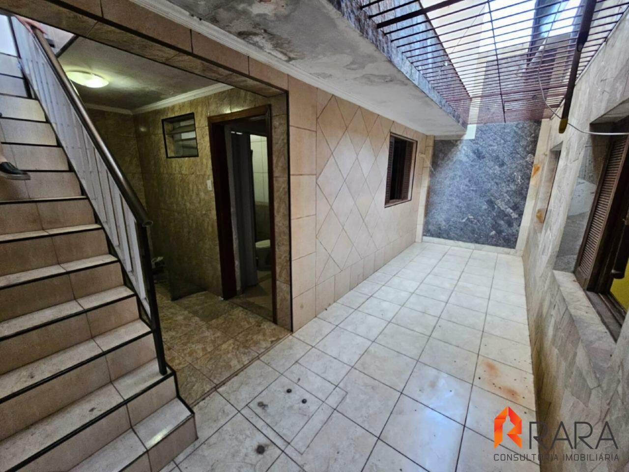 Casa à venda com 2 quartos, 150m² - Foto 9