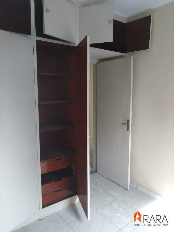 Apartamento à venda com 2 quartos, 67m² - Foto 7