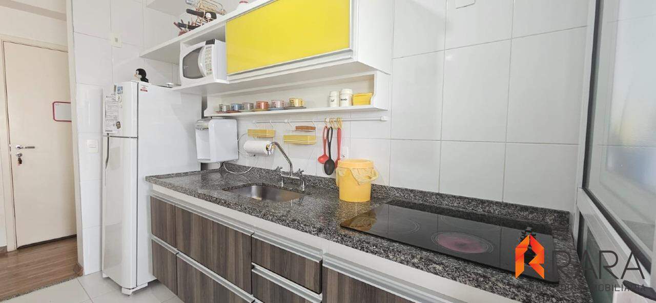 Apartamento à venda com 2 quartos, 69m² - Foto 12