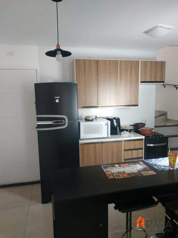 Apartamento à venda com 2 quartos, 100m² - Foto 4