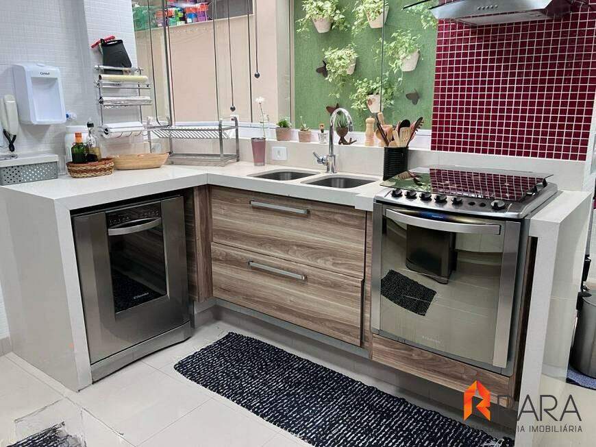 Sobrado à venda com 3 quartos, 182m² - Foto 11