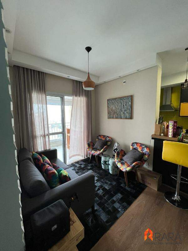 Apartamento à venda com 2 quartos, 77m² - Foto 2