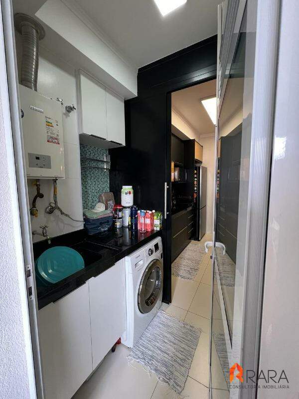 Apartamento à venda com 2 quartos, 77m² - Foto 13