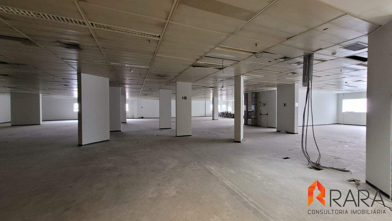 Casa Comercial para alugar, 2500m² - Foto 13