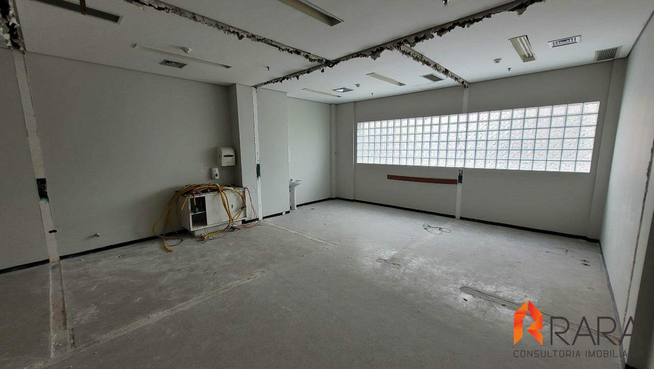 Casa Comercial para alugar, 2500m² - Foto 12