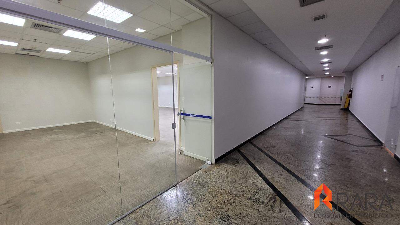 Casa Comercial para alugar, 2500m² - Foto 17