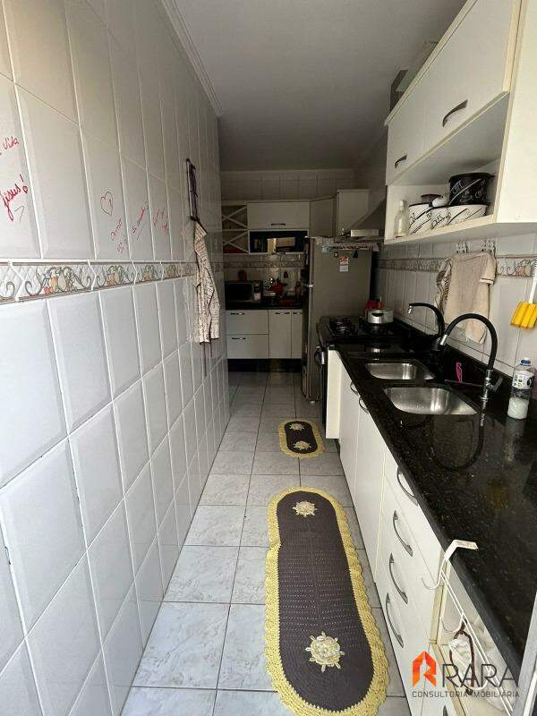 Apartamento à venda com 3 quartos, 107m² - Foto 8