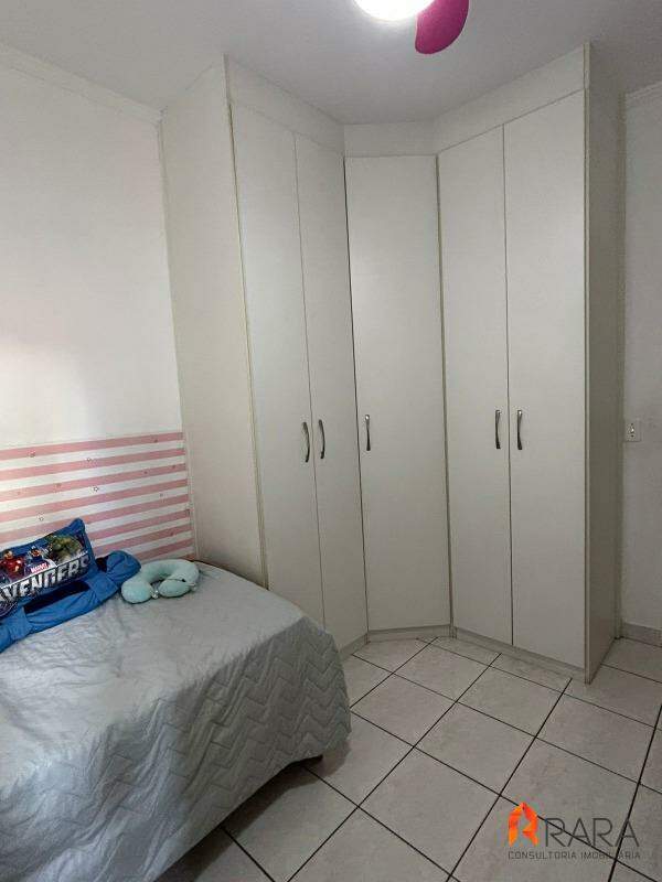 Apartamento à venda com 3 quartos, 107m² - Foto 19