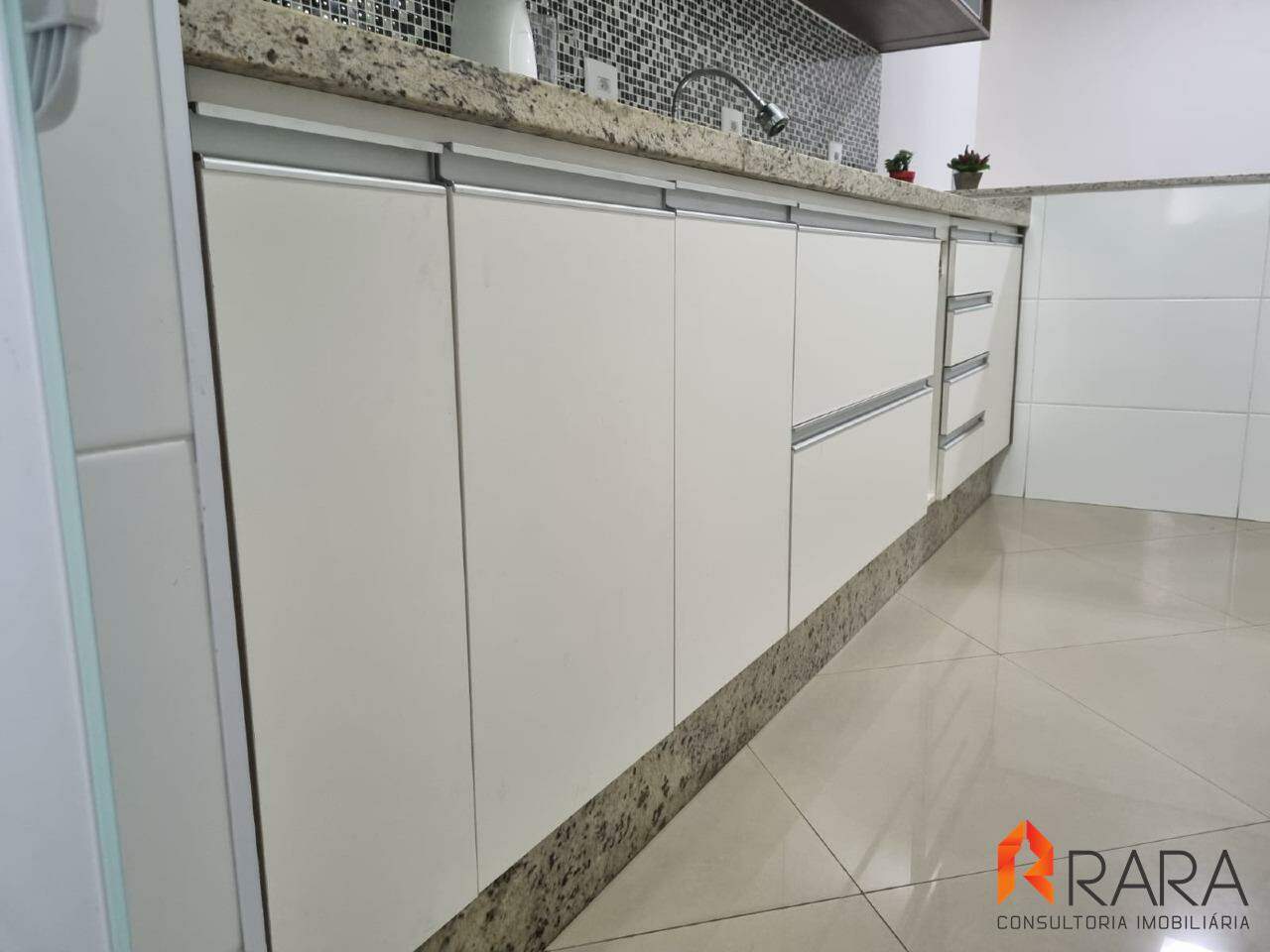 Apartamento à venda com 2 quartos, 62m² - Foto 9