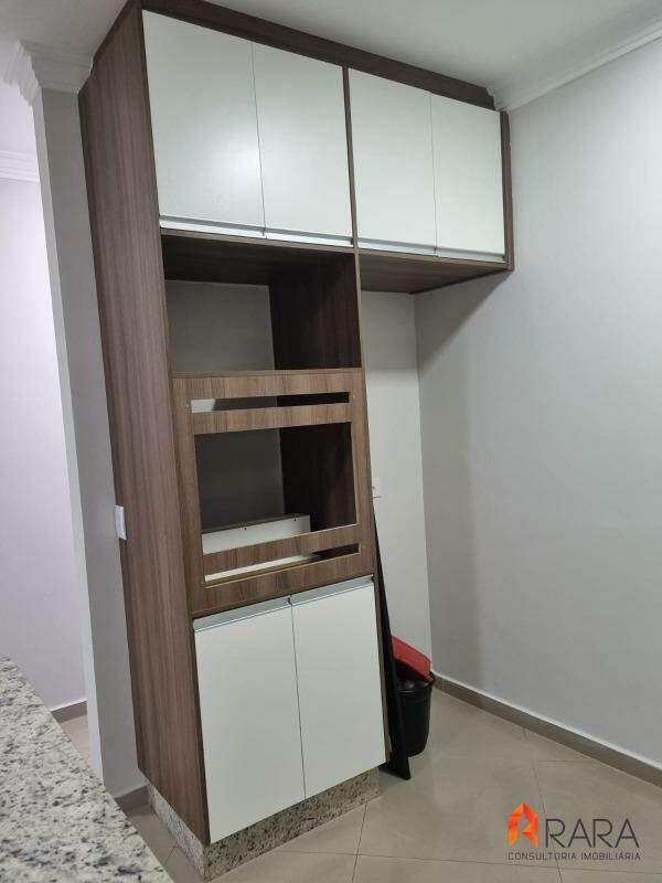 Apartamento à venda com 2 quartos, 62m² - Foto 15