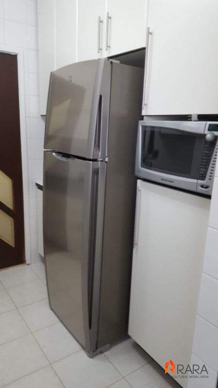 Apartamento para alugar com 3 quartos, 100m² - Foto 7