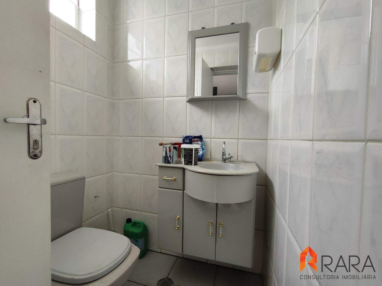 Sobrado para alugar com 3 quartos, 300m² - Foto 26