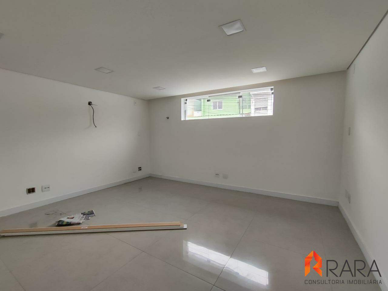 Sobrado para alugar com 3 quartos, 300m² - Foto 4