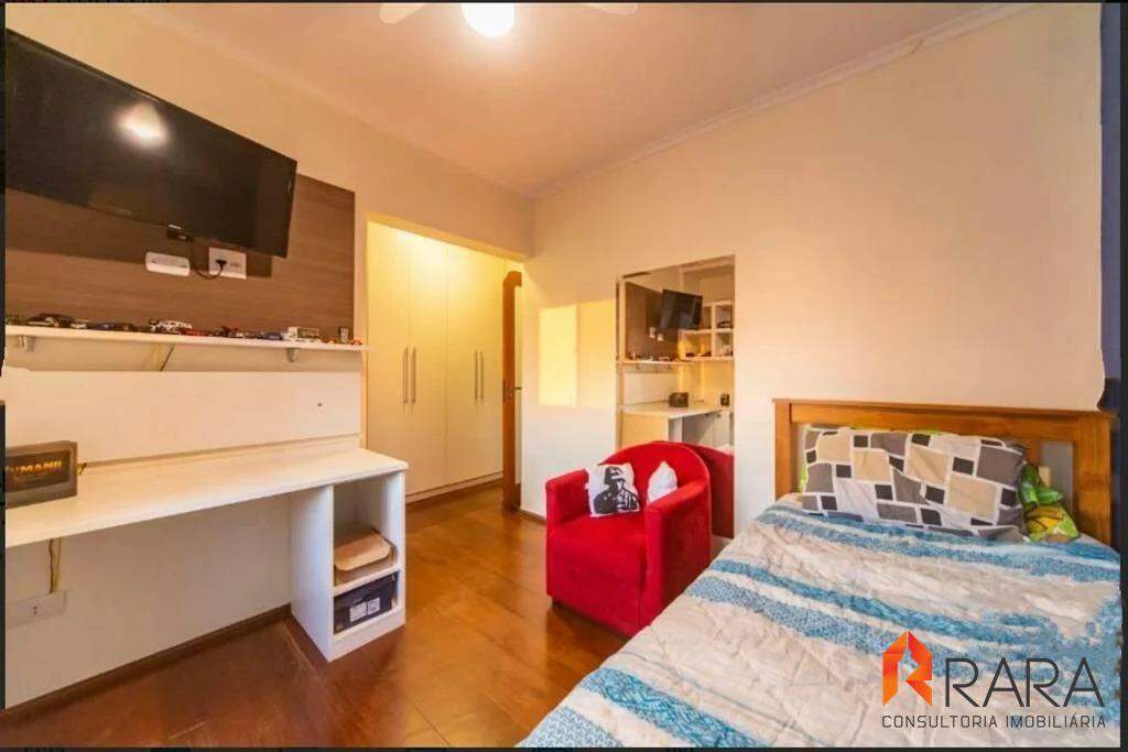 Apartamento para alugar com 4 quartos, 175m² - Foto 18