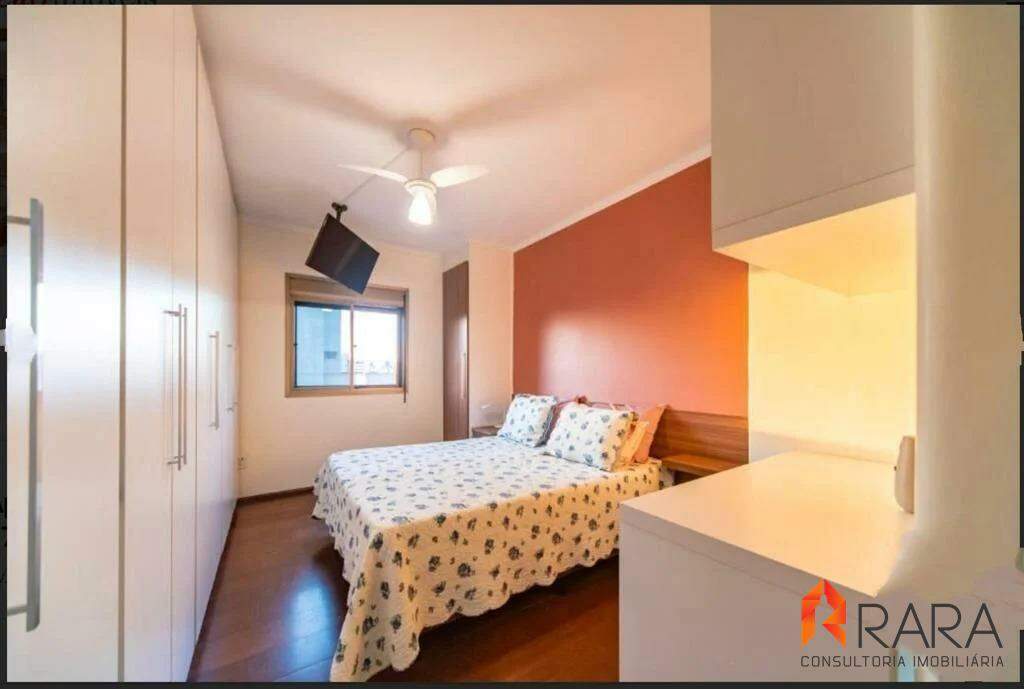 Apartamento para alugar com 4 quartos, 175m² - Foto 15