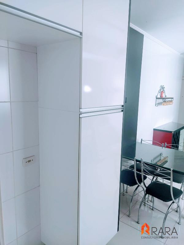 Apartamento à venda com 3 quartos, 106m² - Foto 13